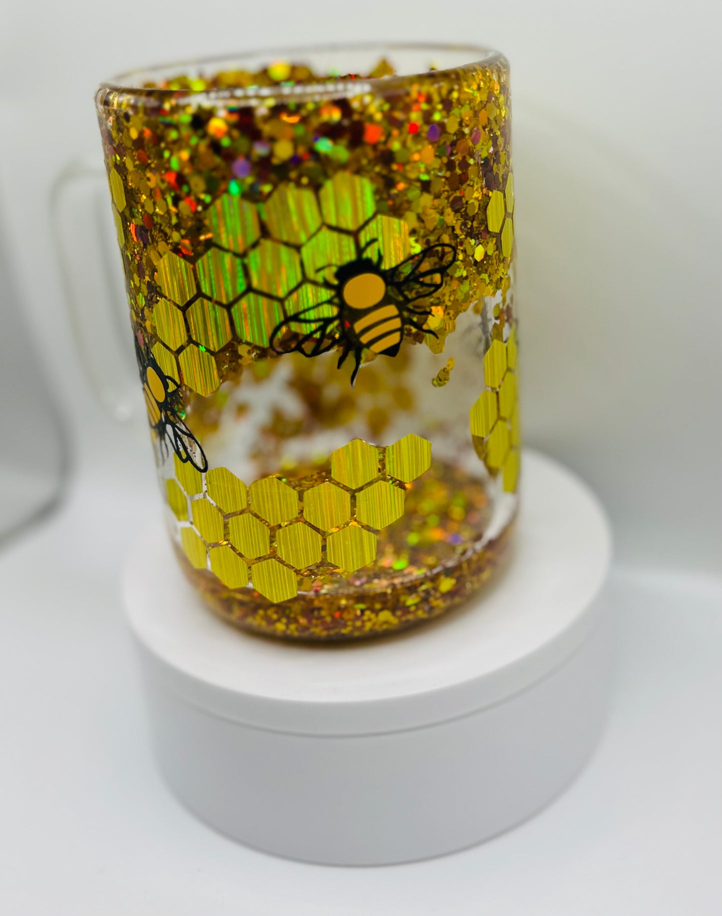 Bee Snow Globe Mug